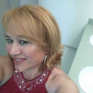 Meet your Posher, Juana